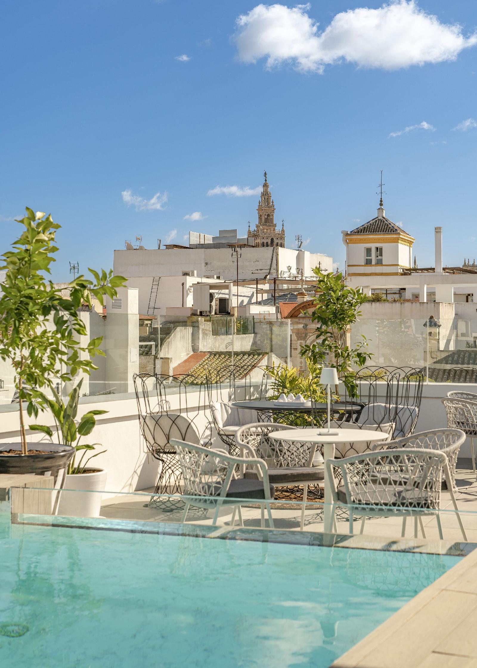 Vincci Molviedro Suites Apartments