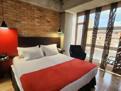 Hotel 5 Elementos