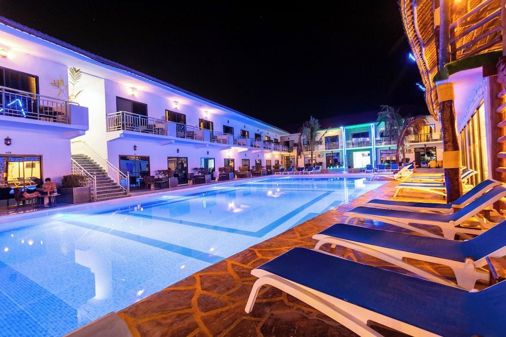 Canary Hotel & Spa