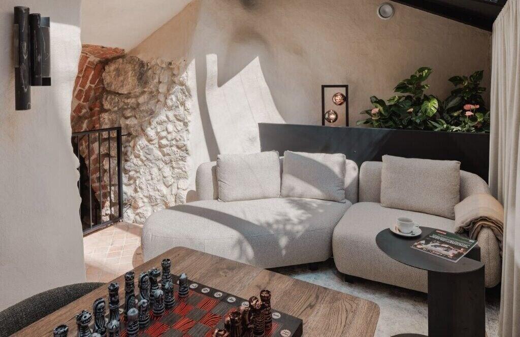 Nomadic Urban Premium Suites