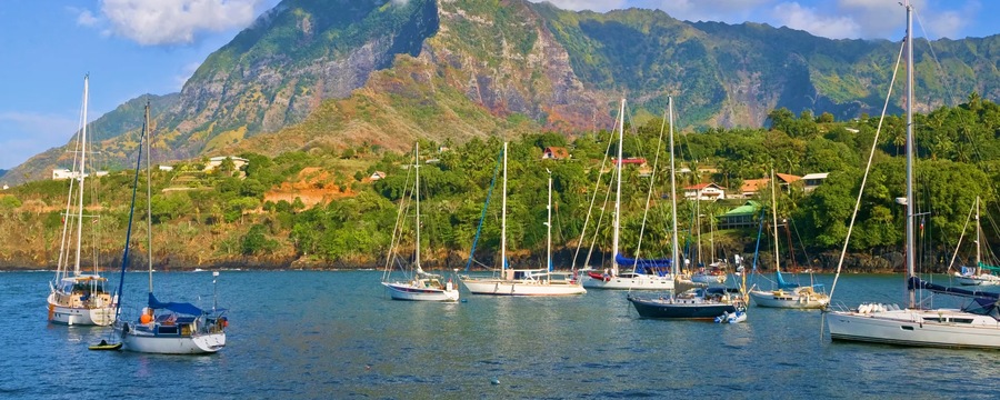 Cruceros por Atuona, Polinesia Francesa Cruceros por Atuona, Polinesia Francesa