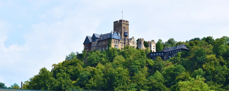 Cruceros fluviales por Niederlahnstein, Alemania Cruceros fluviales por Niederlahnstein, Alemania
