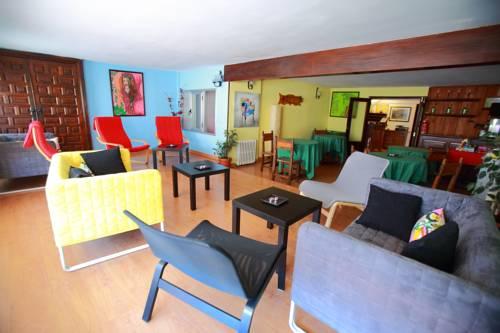 Hostal Los Chanos El Ruso