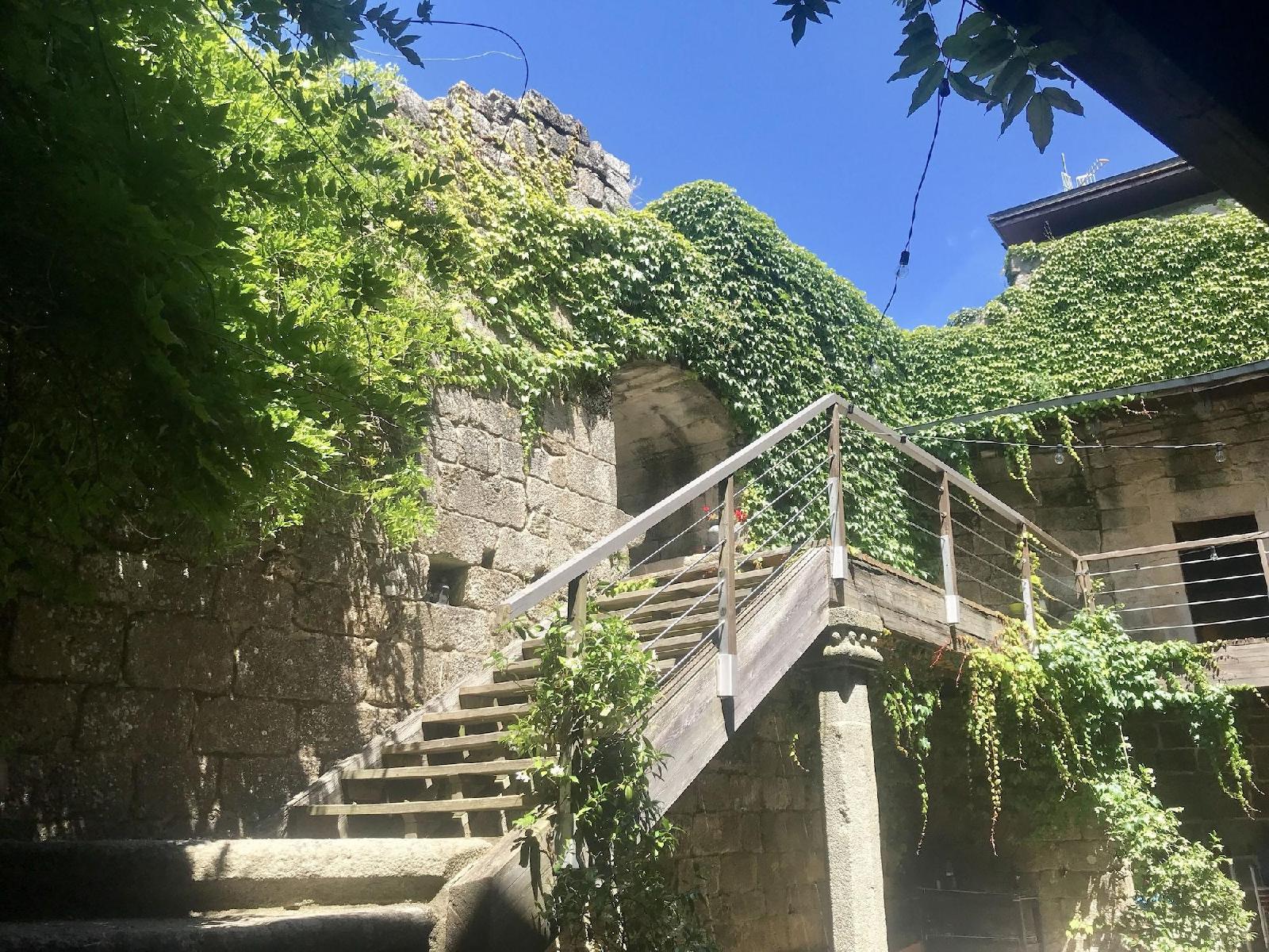 Monumento Castelo de Maceda