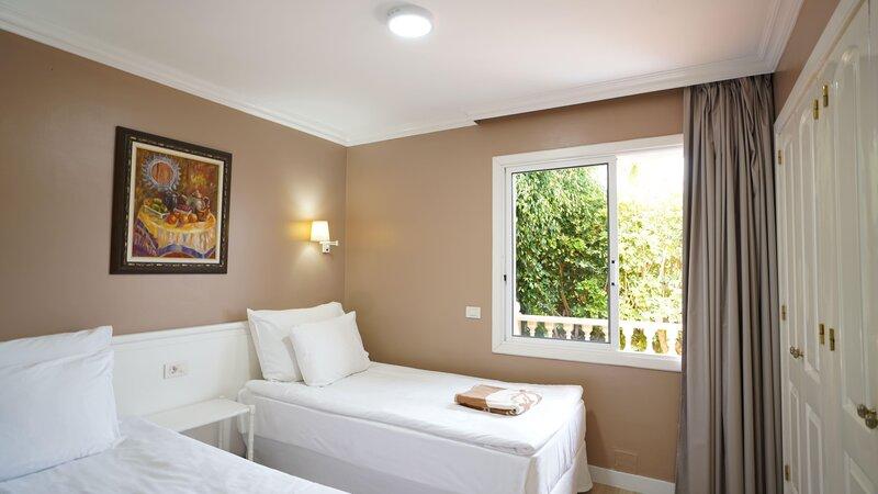 La Quinta Park Suites & Spa