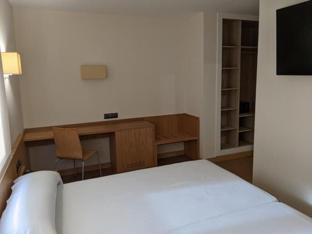 Hotel Arias Aeropuerto