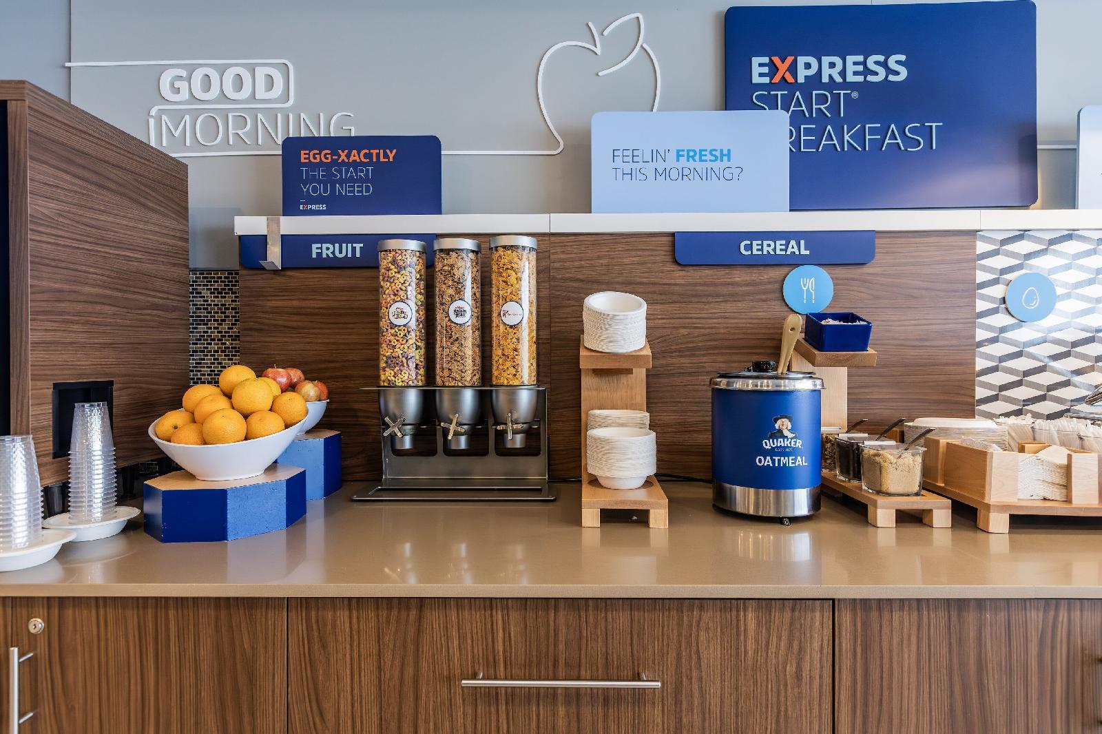 Holiday Inn Express Toronto North York