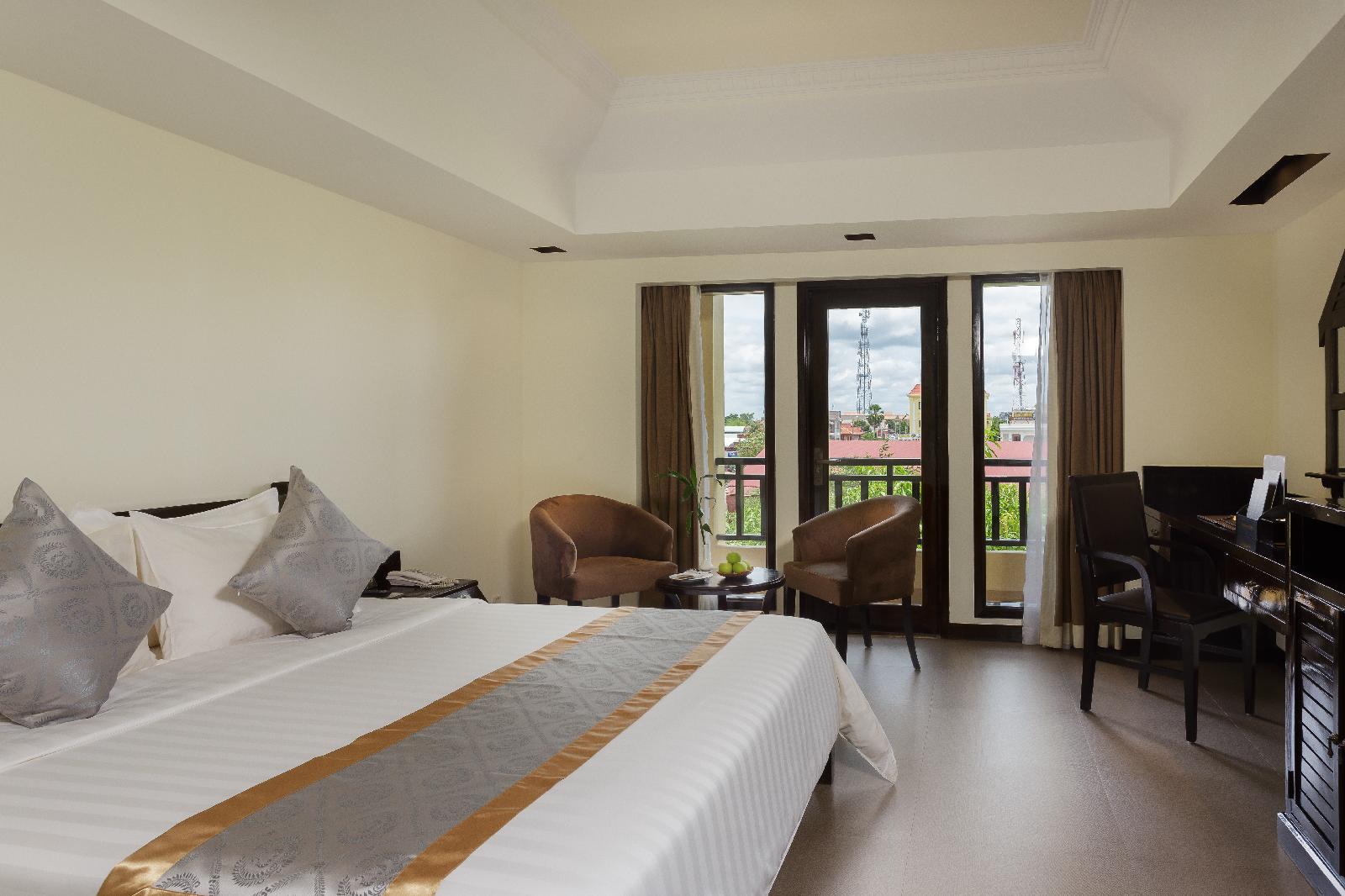 Treasure Oasis Hotel
