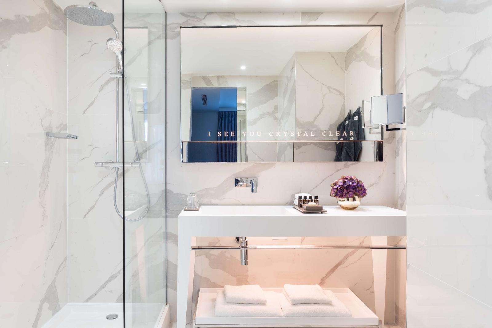 Holmes Hotel London