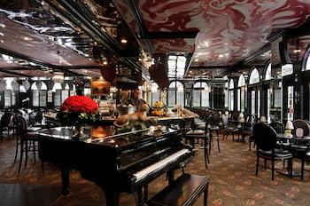 The Chesterfield