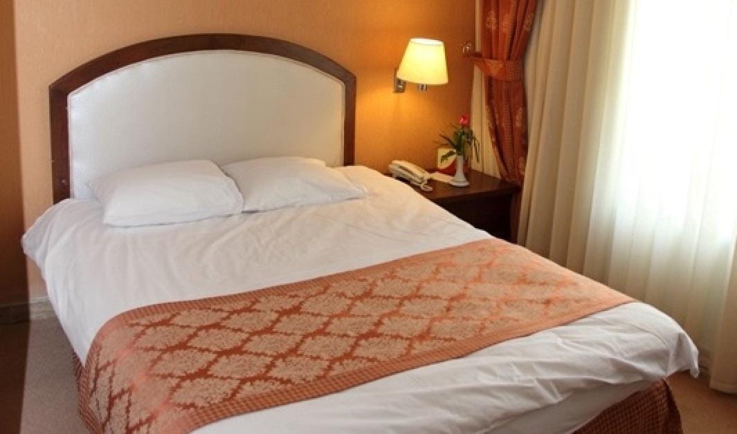 Parsian Kowsar Hotel Tehran