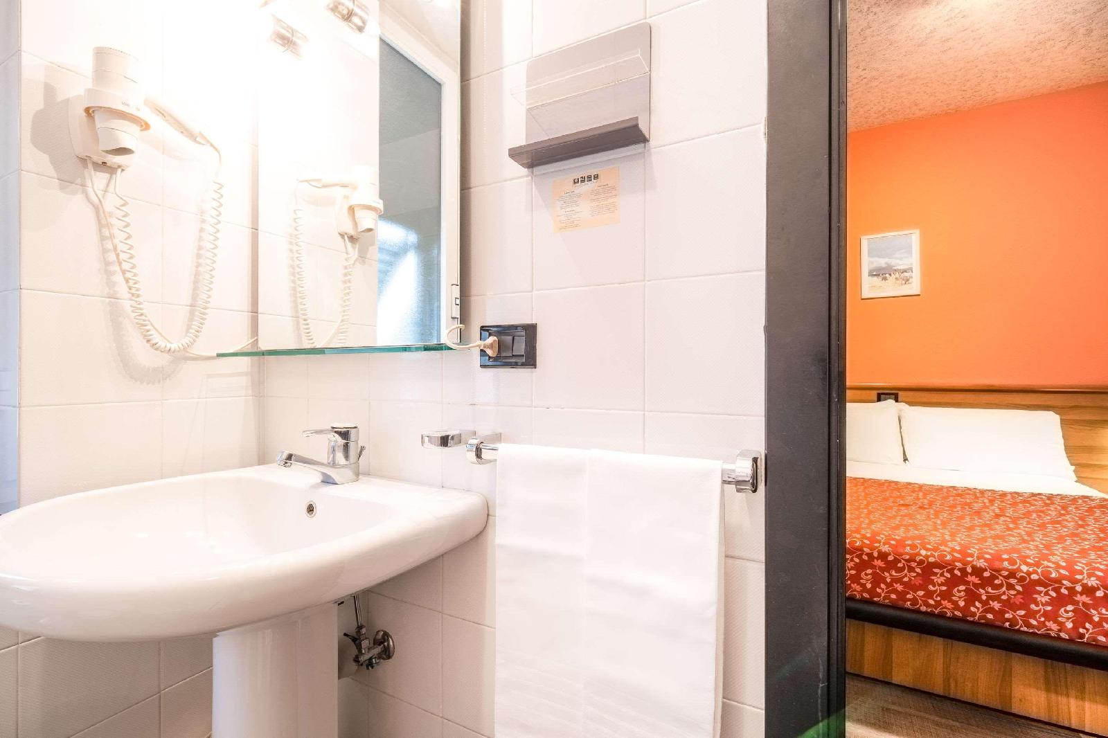 Comfort Hotel Europa Genova City Centre