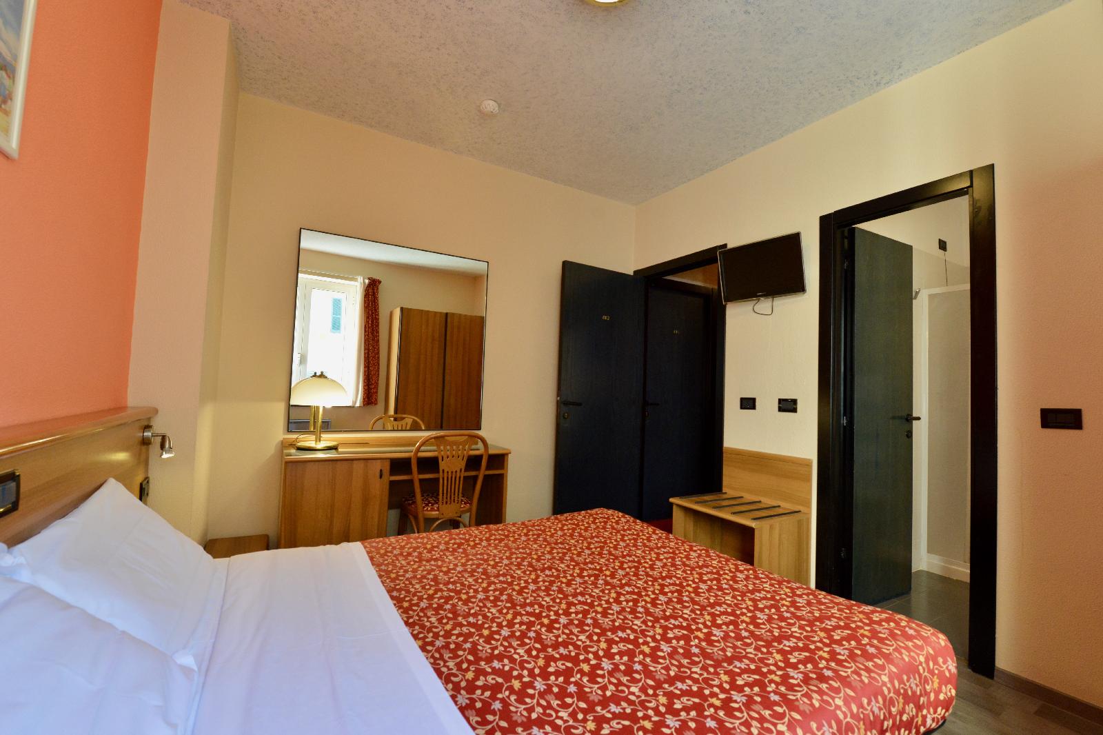 Comfort Hotel Europa Genova City Centre