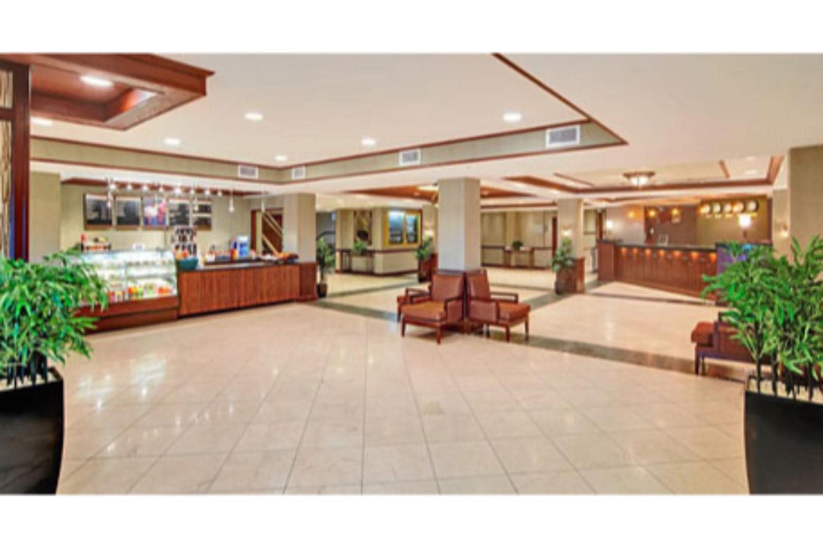 Wyndham Garden Hotel Newark Airport
