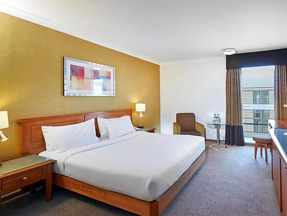 Hilton Croydon