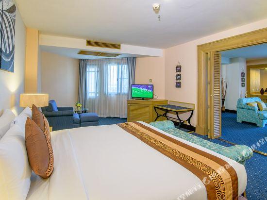 Golden Beach Cha Am Hotel