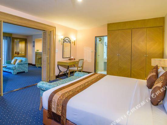 Golden Beach Cha Am Hotel