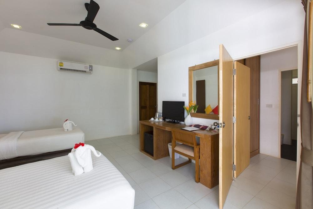 Phi Phi Bayview Premier Resort