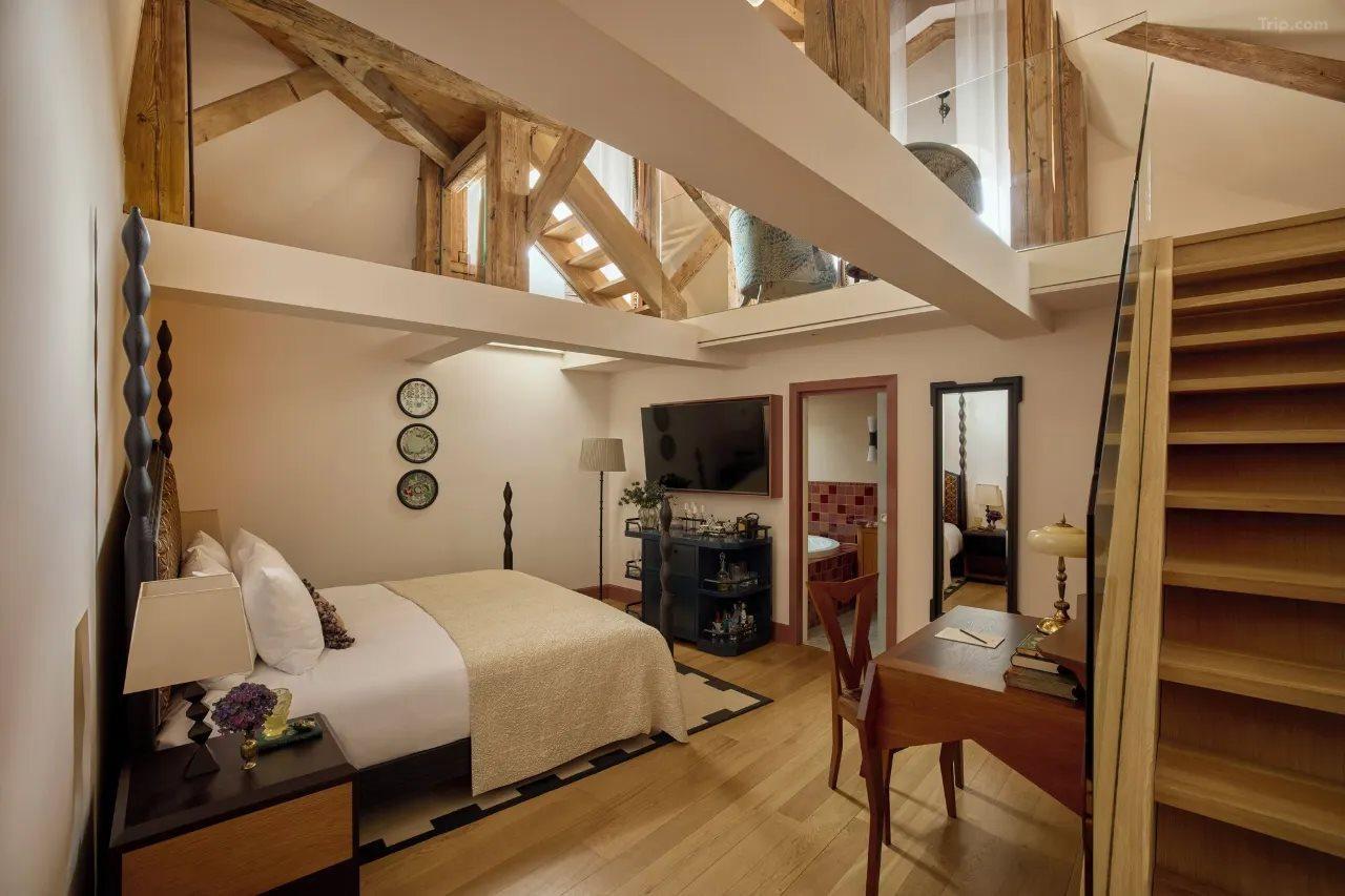 Hotel David