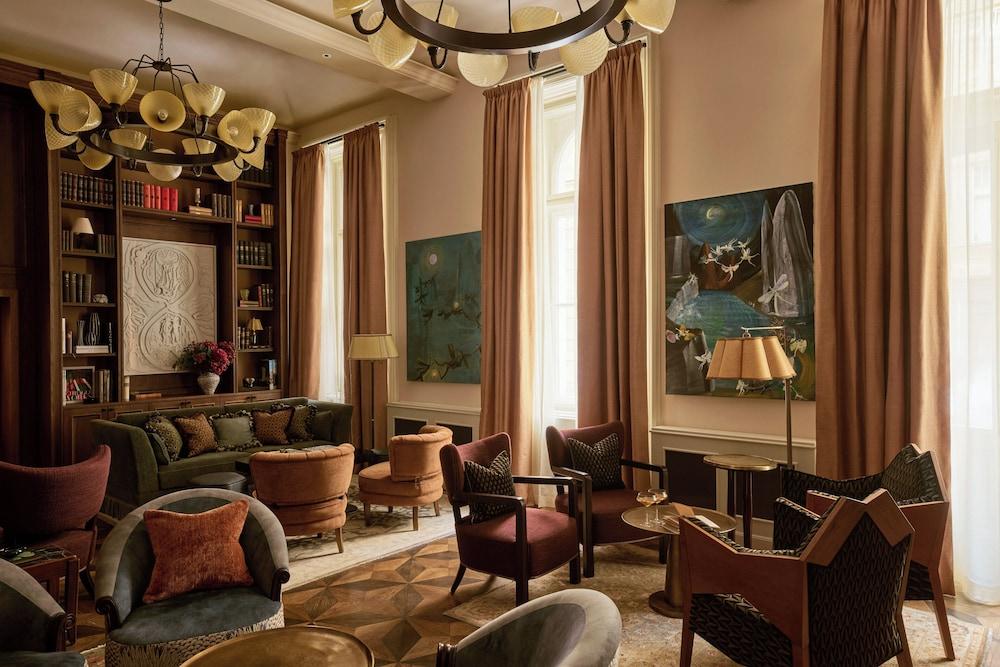 Hotel David
