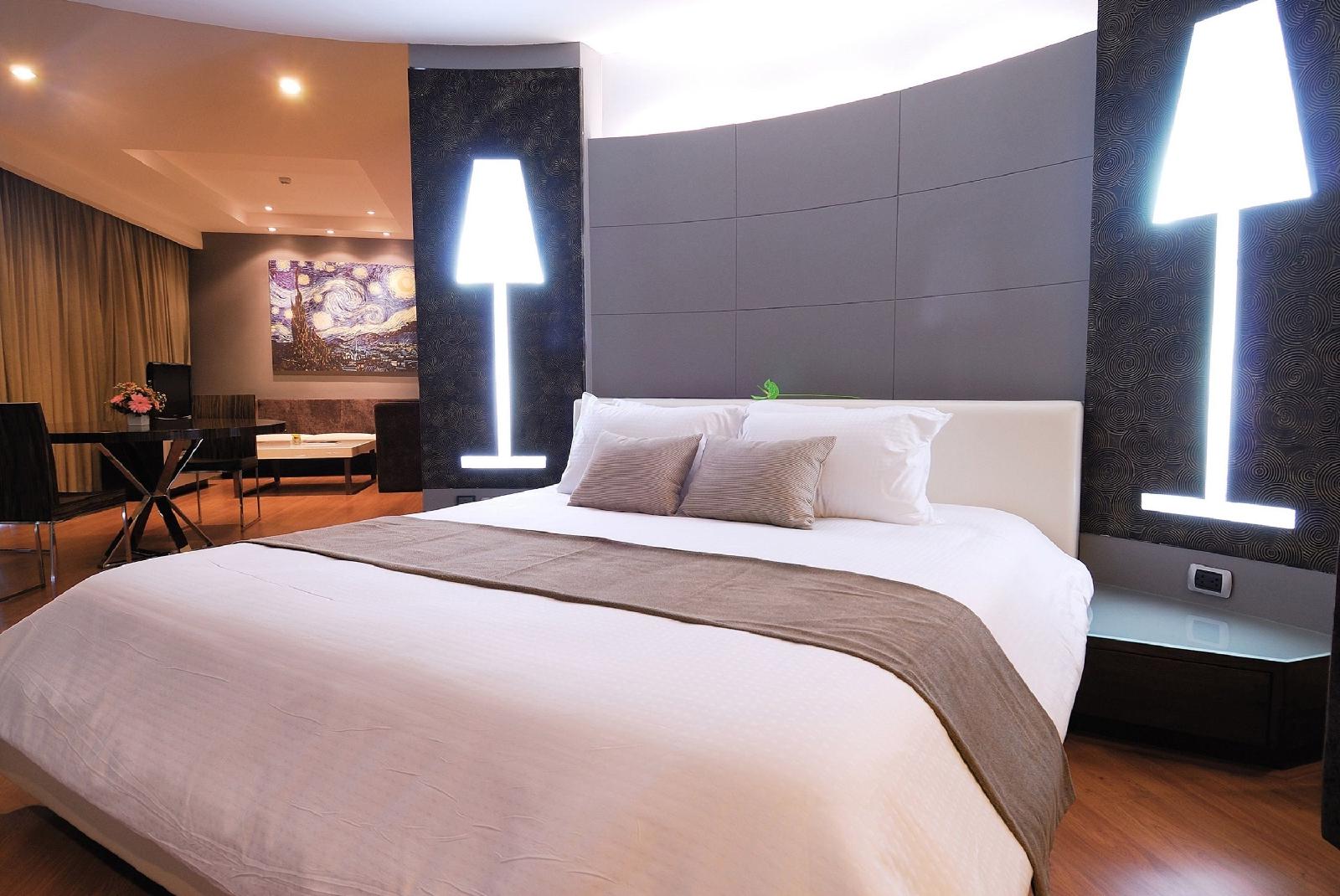 The Zign Hotel & Villa
