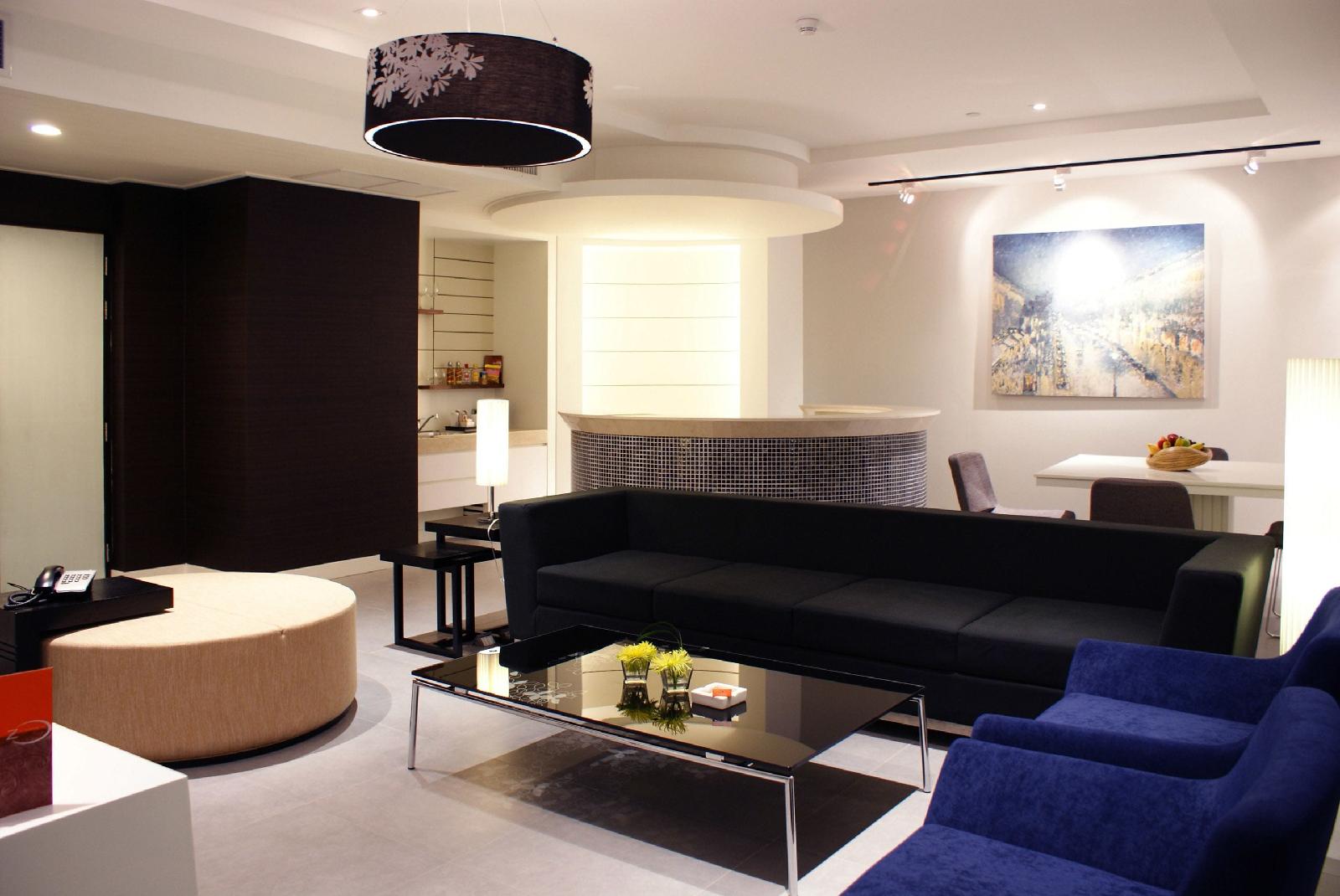 The Zign Hotel & Villa