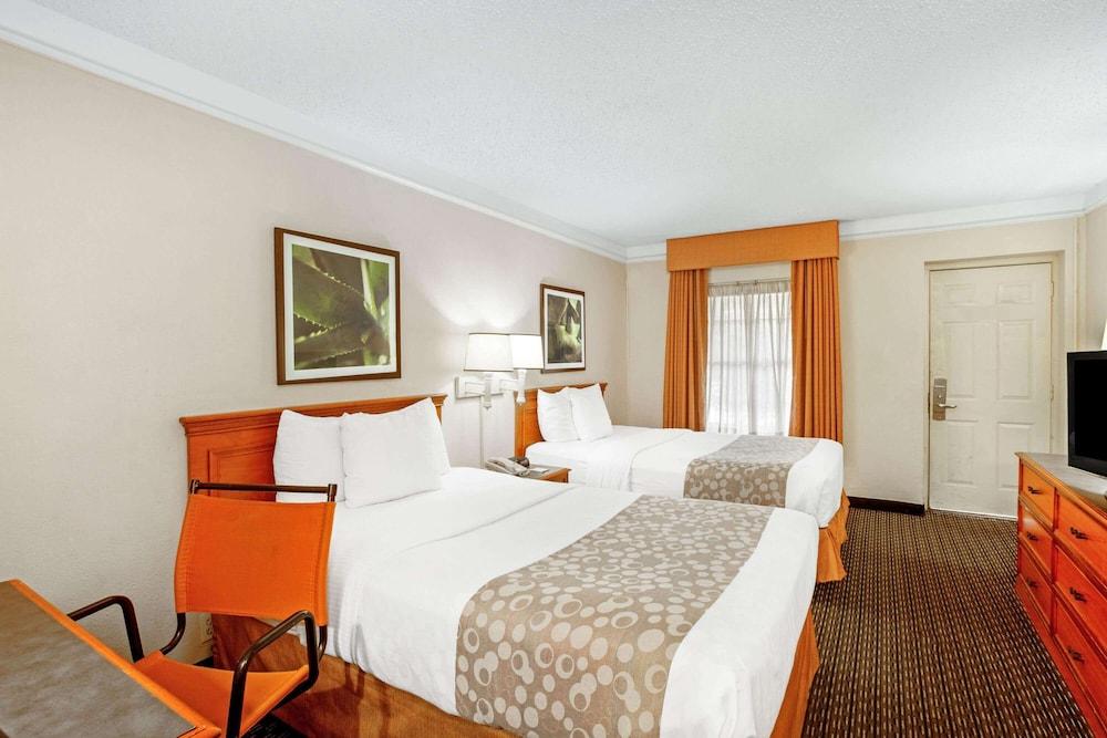 La Quinta Inn & Suites Houston Greenway Plaza Medical Area