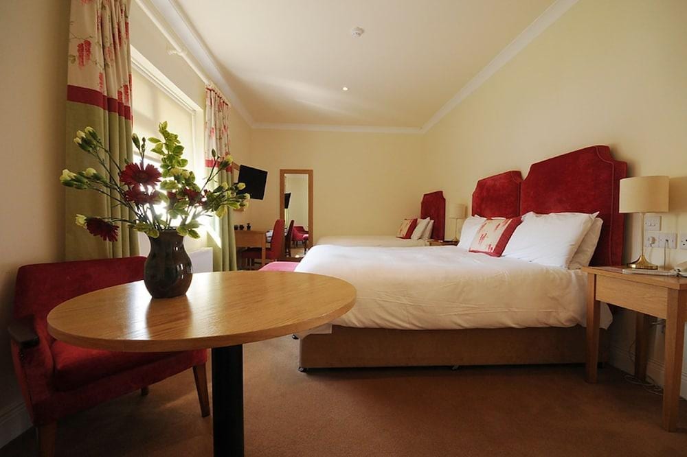 Casey's Hotel