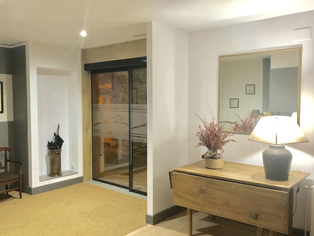 Hotel Ribaeta