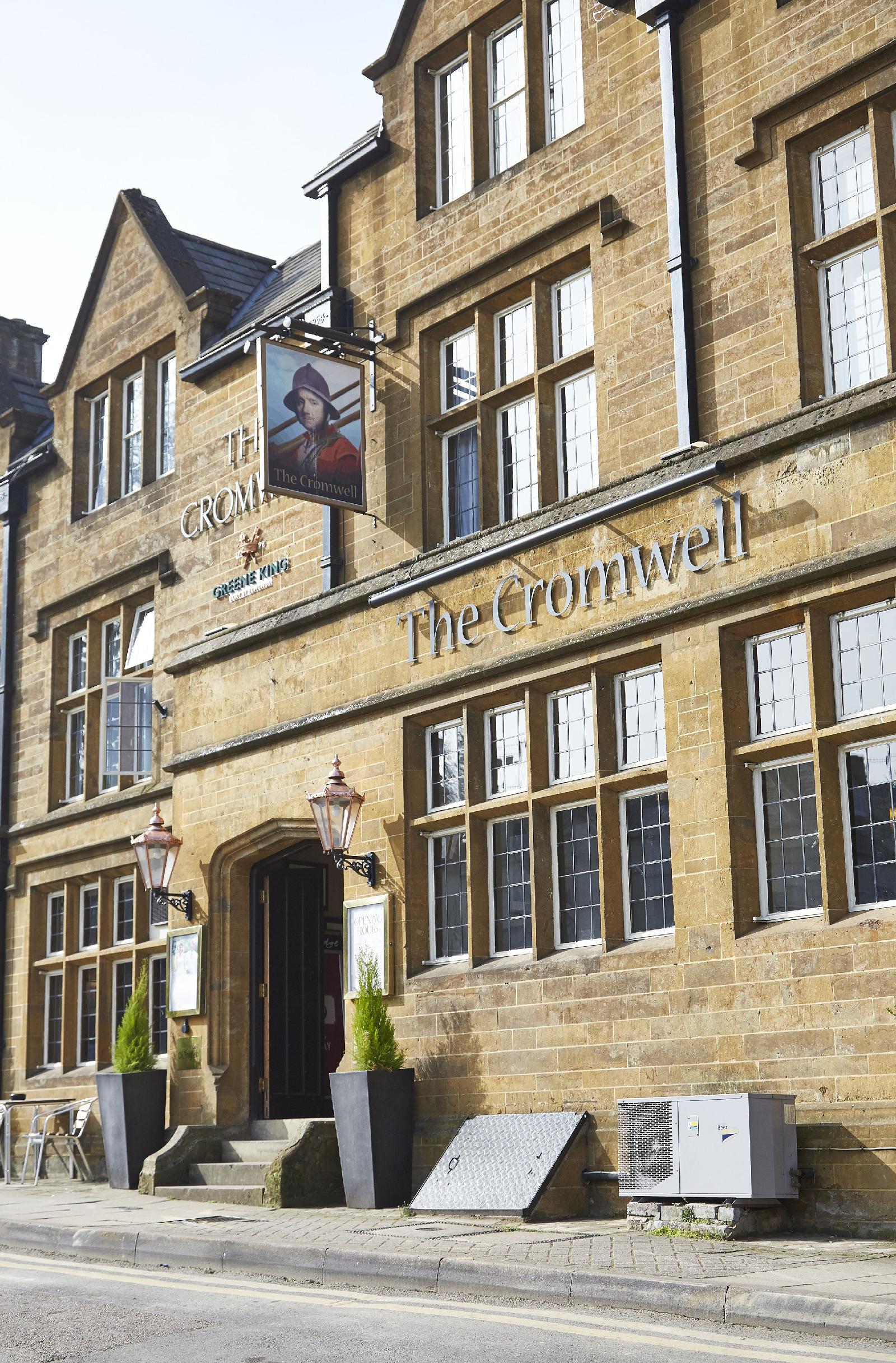 Cromwell Lodge Hotel