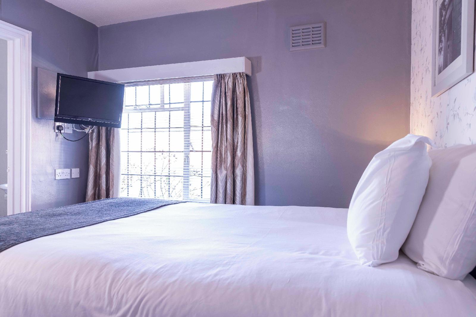 Cromwell Lodge Hotel