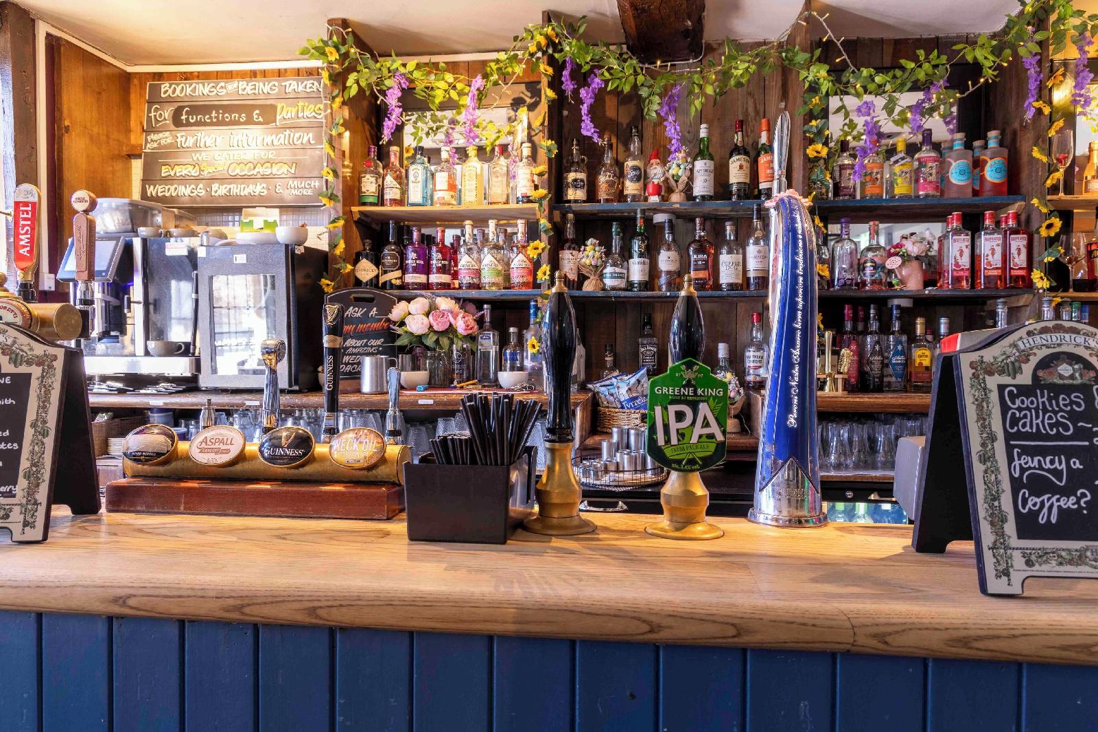 Cromwell Lodge Hotel
