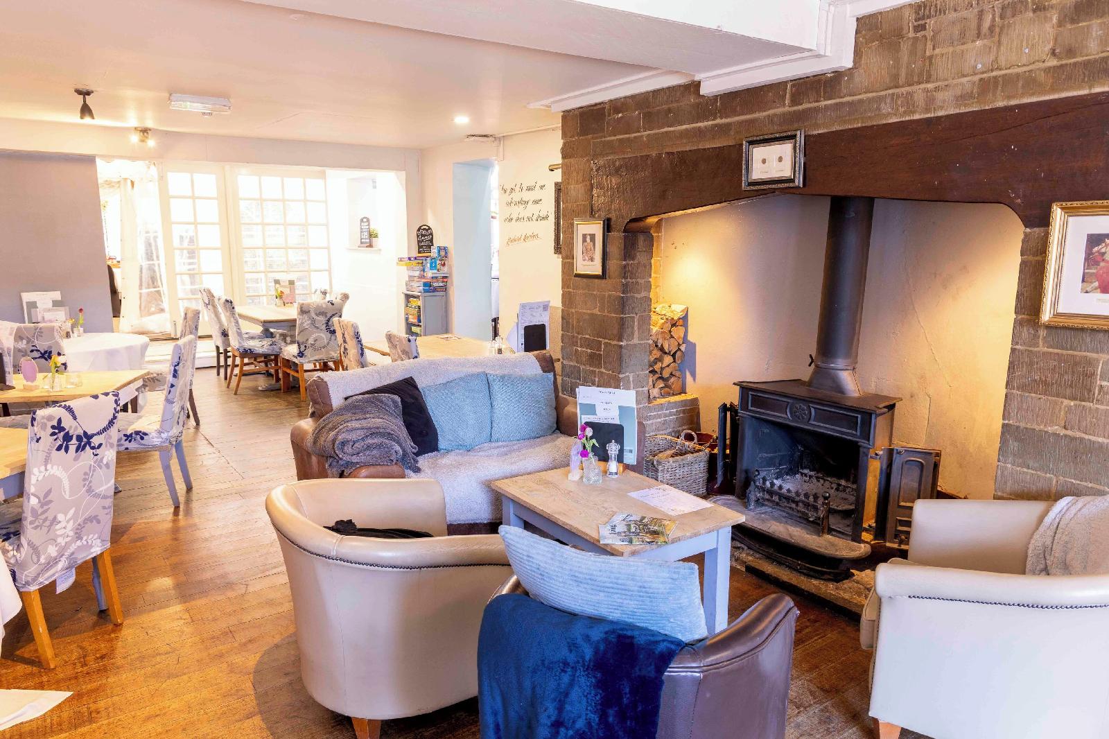 Cromwell Lodge Hotel
