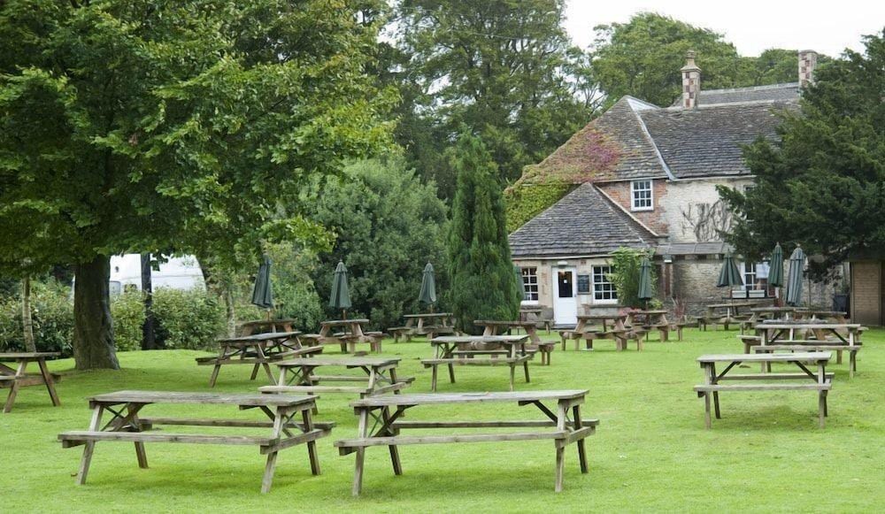 Hunter's Hall Hotel