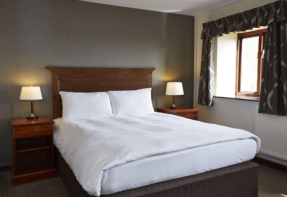 Hunter's Hall Hotel