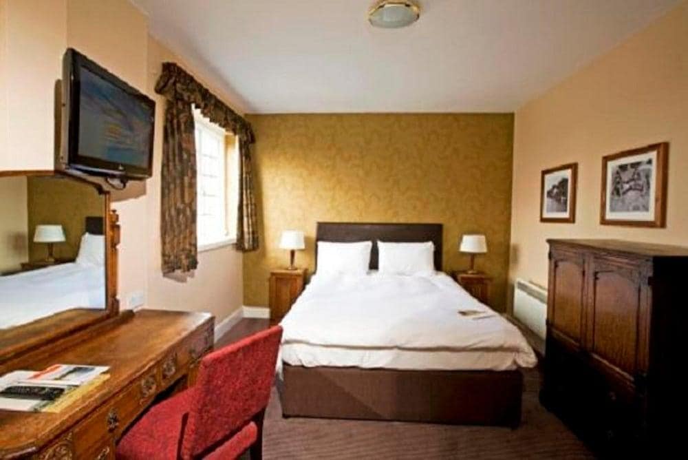 Hunter's Hall Hotel
