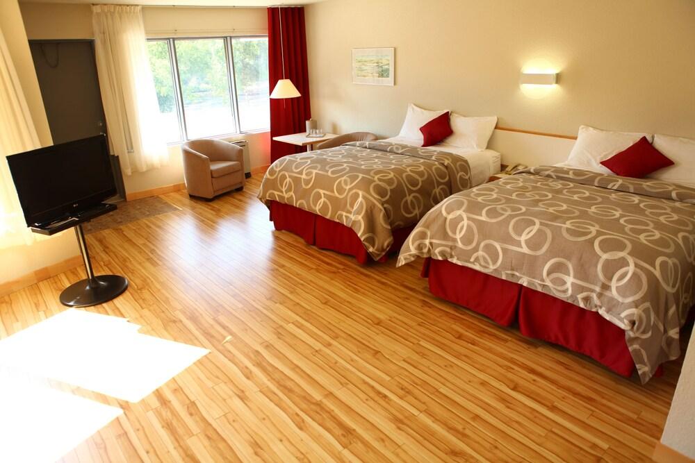 Chute des Peres Motel