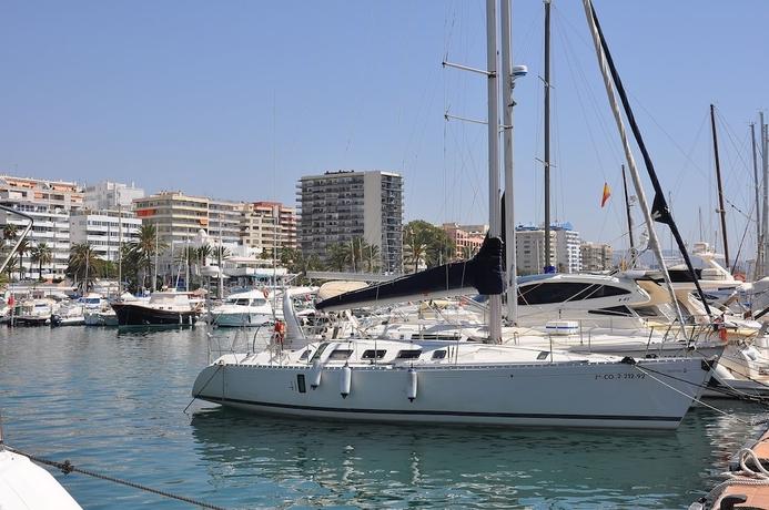 Apartamentos Mediterráneo