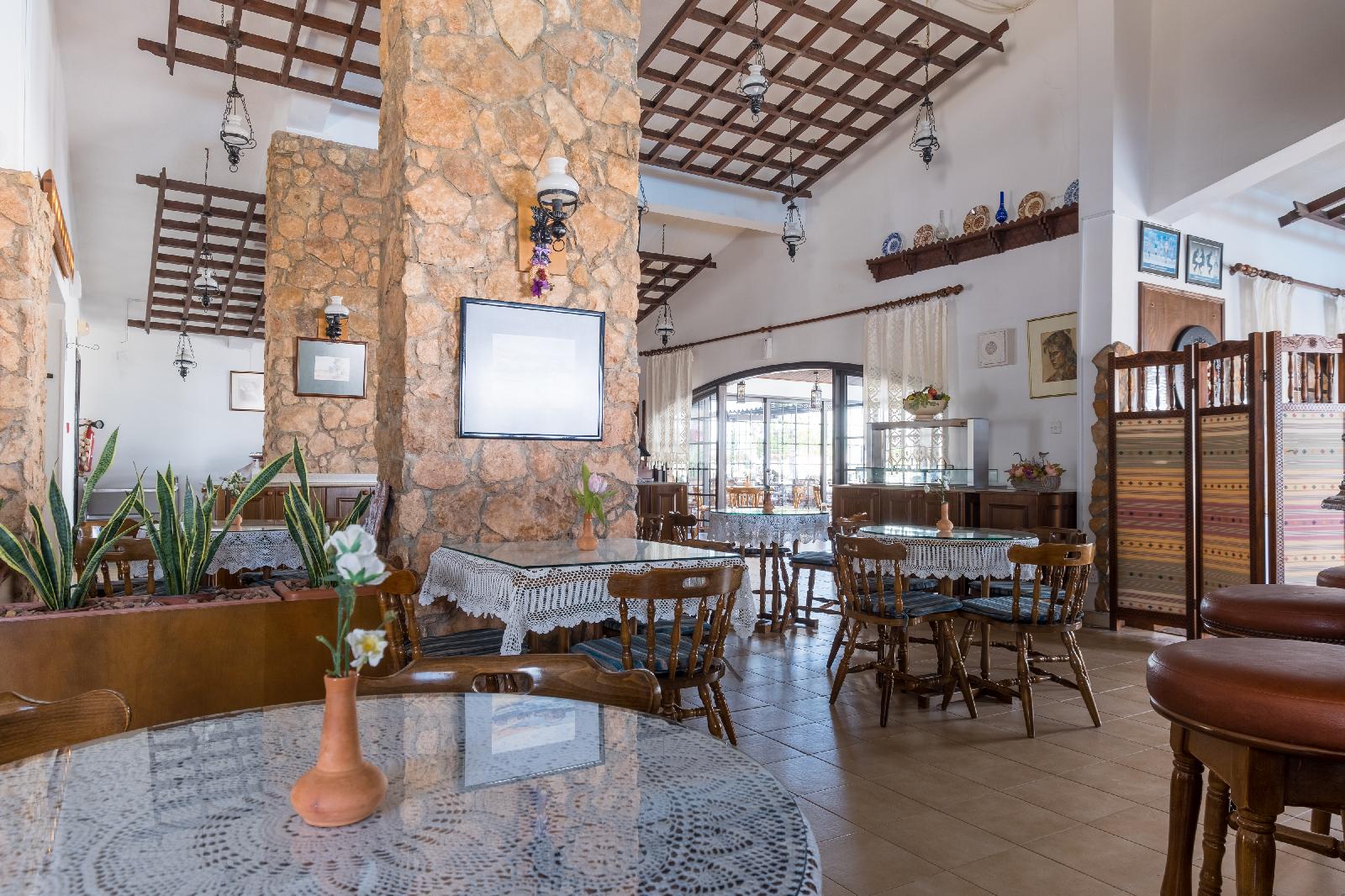 Anais Bay Apartment