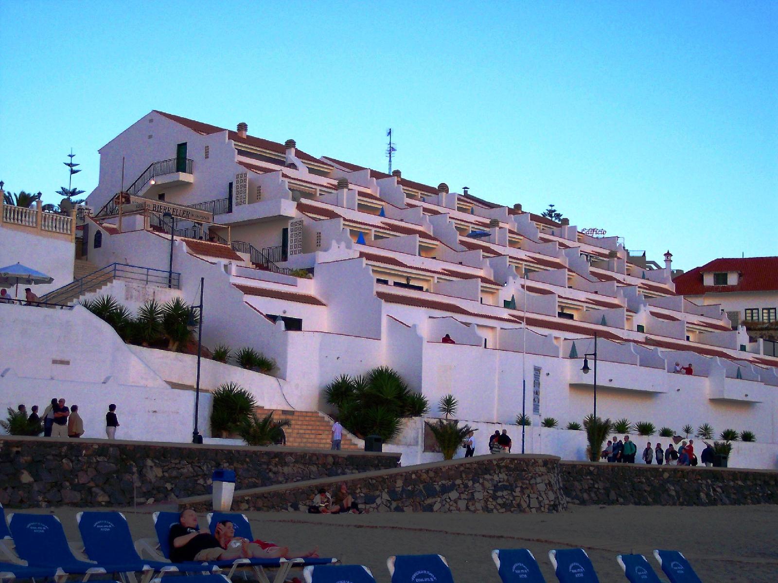 Las Fuentes