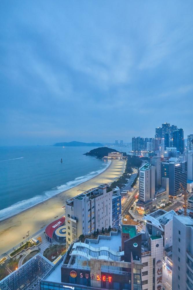 Kolon Seacloud Hotel