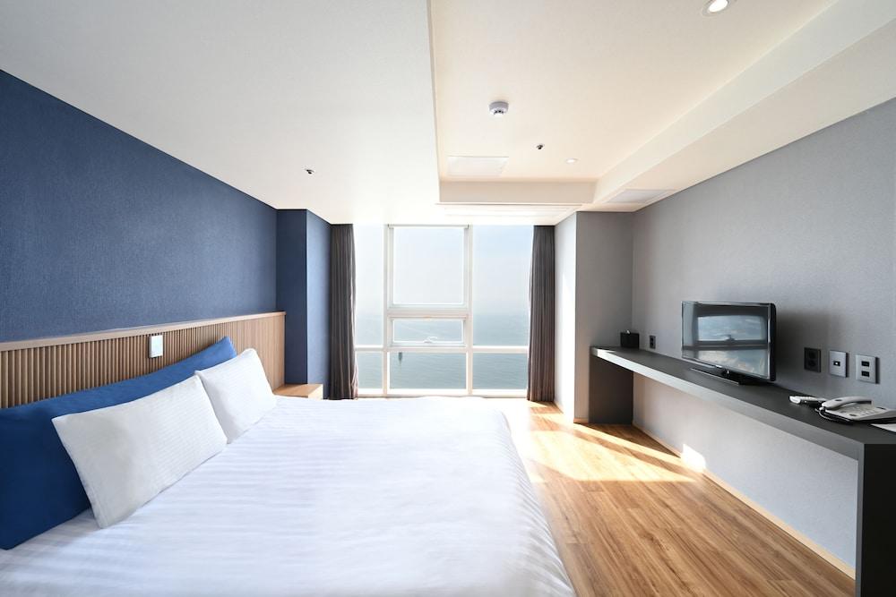 Kolon Seacloud Hotel