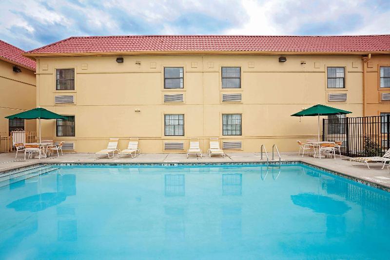 La Quinta Inn Merrillville