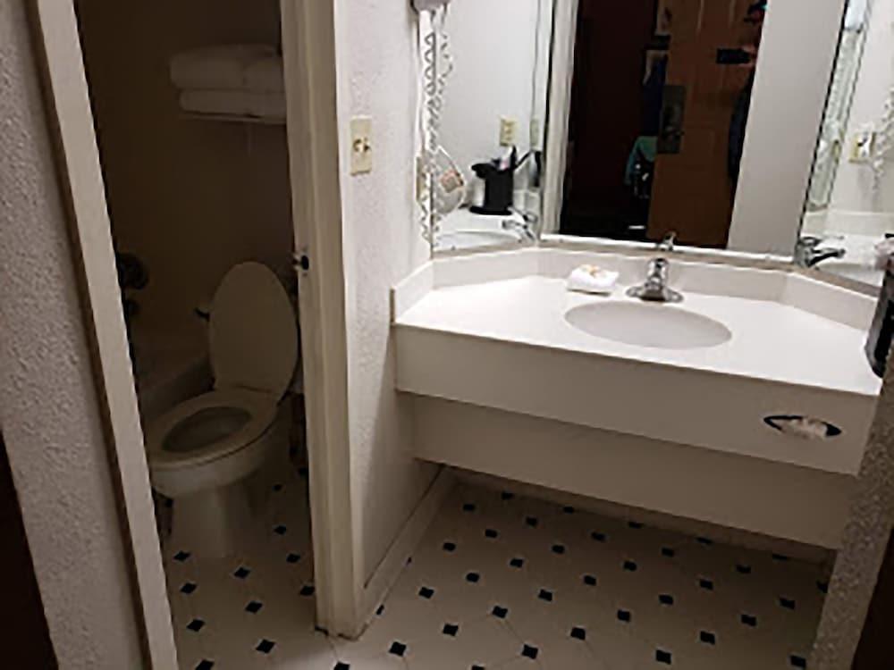 La Quinta Inn Merrillville