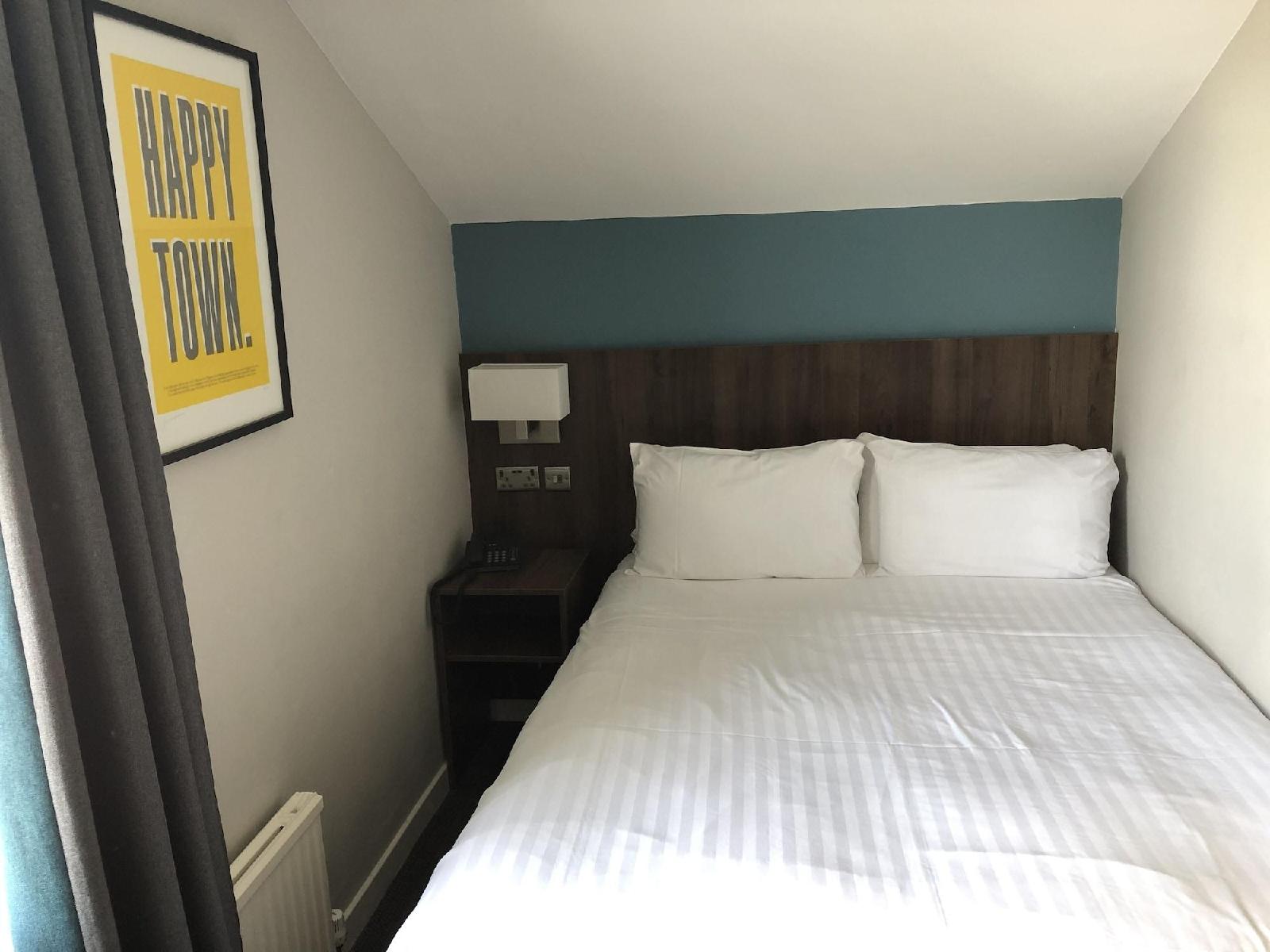 Falstaff Hotel