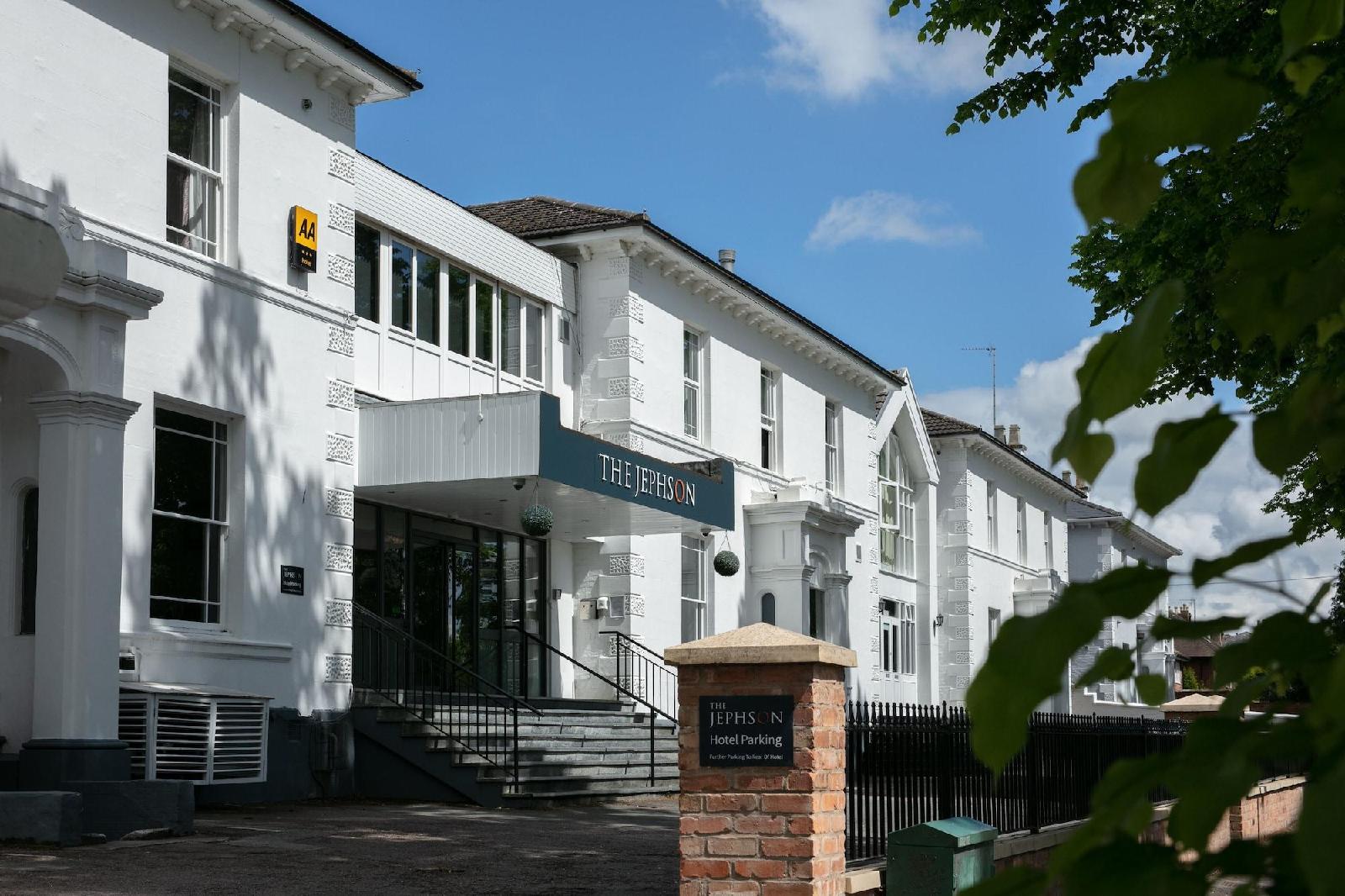 Falstaff Hotel