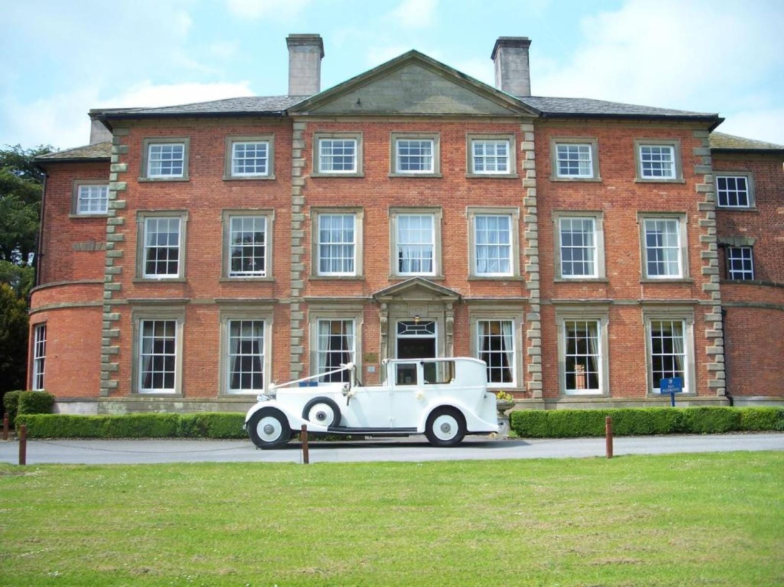 Macdonald Ansty Hall