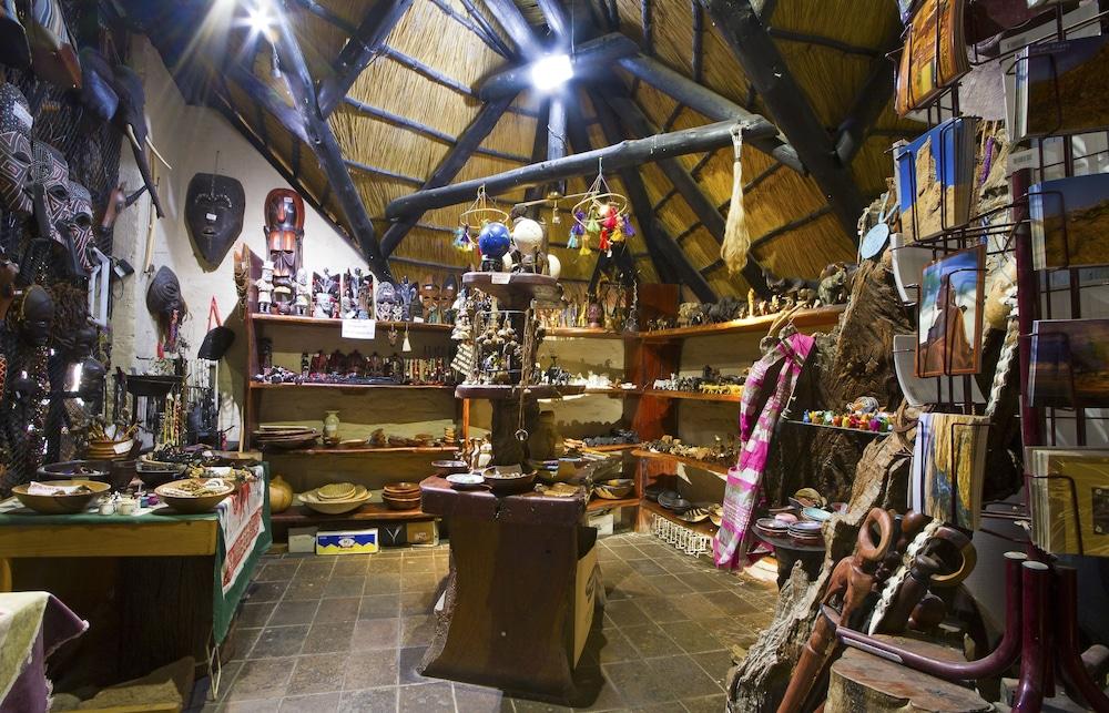 Twyfelfontein Lodge