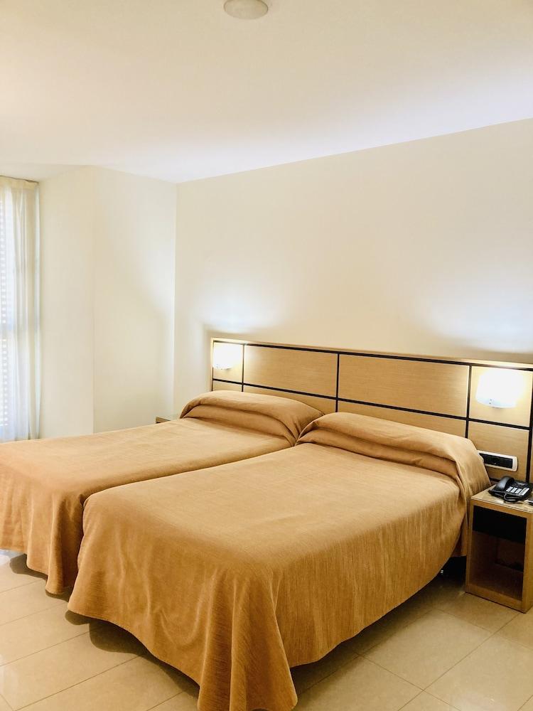 Hotel Doña Lola