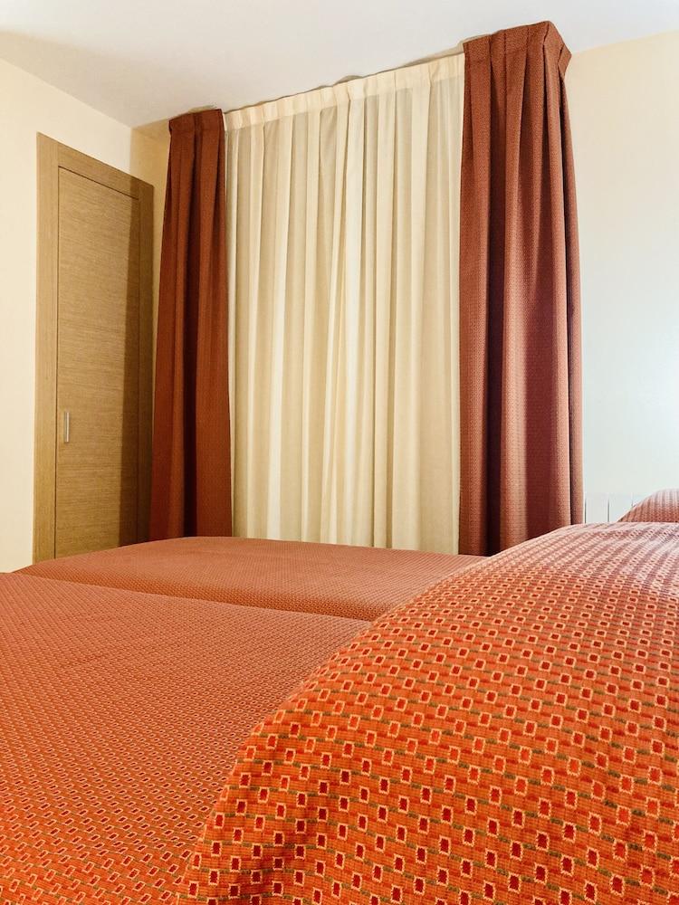 Hotel Doña Lola